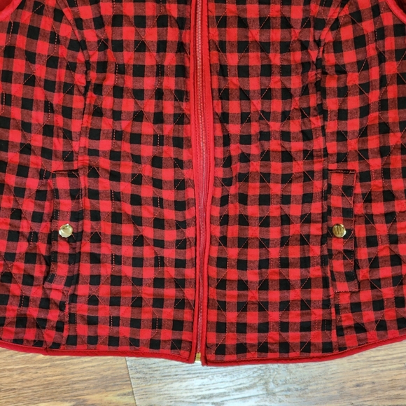 Croft and Barrow Red and Black Plaid Quilted Vest Women's Size XXL - Picture 6 of 7